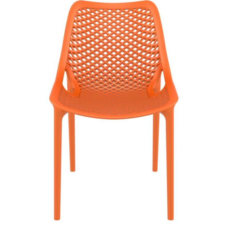 Coin détente ou cafétéria d'entreprise aménagé avec des chaises orange CHVEASY05 - easychr.com