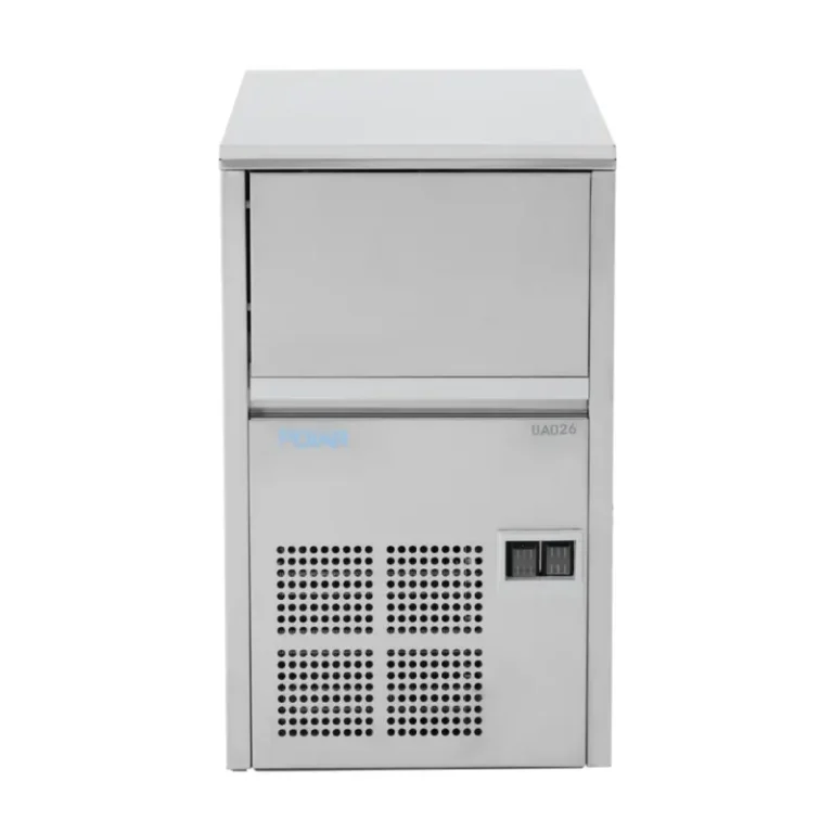 Machine à glaçons gourmet Polar UA026, vue de trois quarts