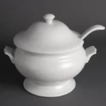 Soupière avec louche Olympia Whiteware, vue de face