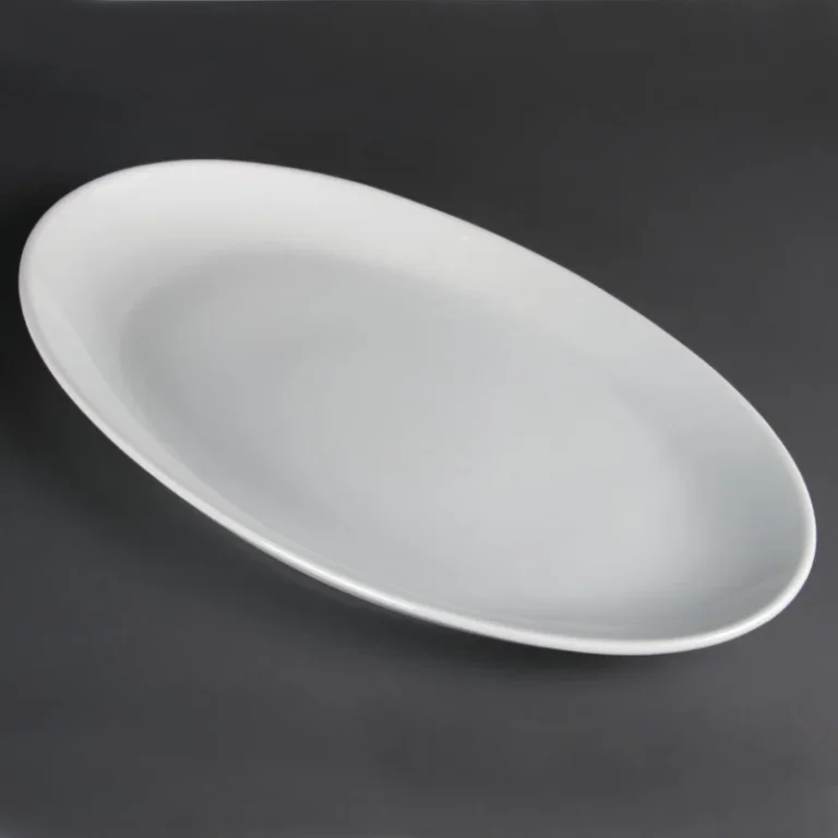 Grande assiette creuse ovale Olympia blanche de 500 x 290 mm en porcelaine