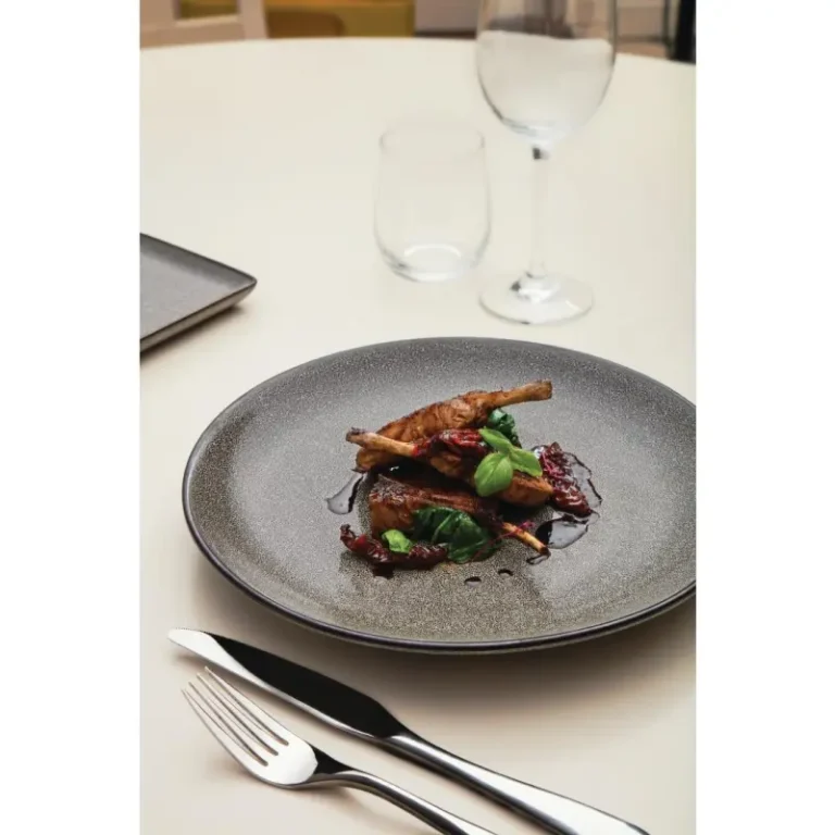 Assiette Olympia Mineral DF184 en situation de dressage