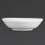 Coupelle à sauce Olympia Whiteware blanche de 70 mm en porcelaine, vue de trois quarts