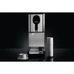 Distributeur Lincat EB3FX remplissant de grands mugs