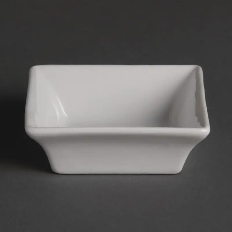 Mini plats carrés Olympia Whiteware 75 x 75 mm en porcelaine blanche vitrifiée, lot de 12 Mini plats carrés Olympia Whiteware 75 x 75 mm en porcelaine blanche vitrifiée, lot de 12