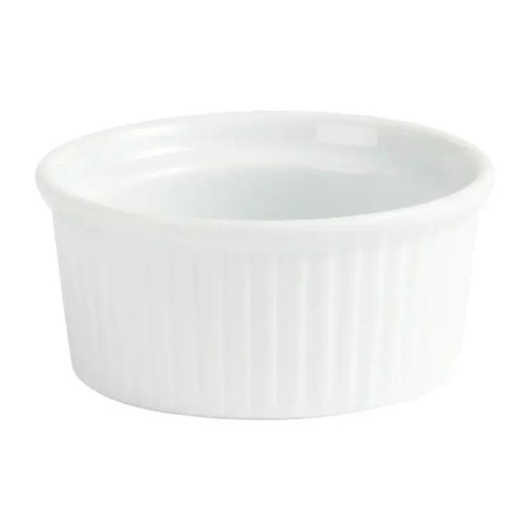 Ramequin Olympia Whiteware W432 vu de profil, bords roulés