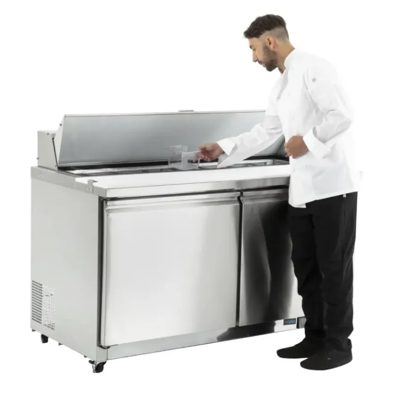Comptoir de préparation réfrigéré Polar Série U 527L 16 bacs GN