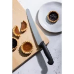 Couteau à pâtisserie dentelé Hygiplas noir 250 mm – vue 6