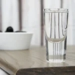 Shooters Olympia 25 ml en verre à base épaisse – vue 3