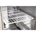 Table réfrigérée positive 2 portes Polar Série U – 282 L – 1360 mm – GN 1/1 – Classe A